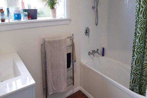 Photo of property in 18 Mclellan Place, Ilam, Christchurch, 8041