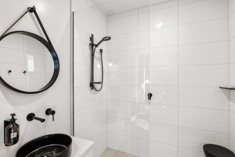 Photo of property in 120 Pipers Valley Road, Duvauchelle, Akaroa, 7581