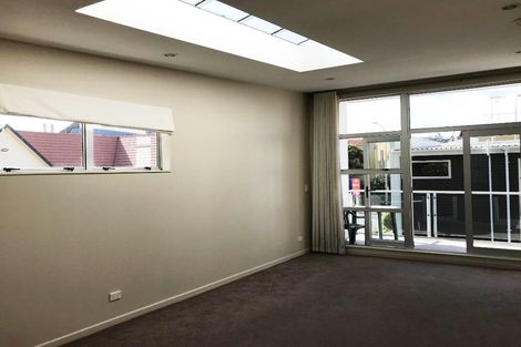 Photo of property in 4/306 Evans Bay Parade, Hataitai, Wellington, 6021