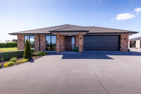 Photo of property in 445 Smart Road, Hillsborough, New Plymouth, 4372