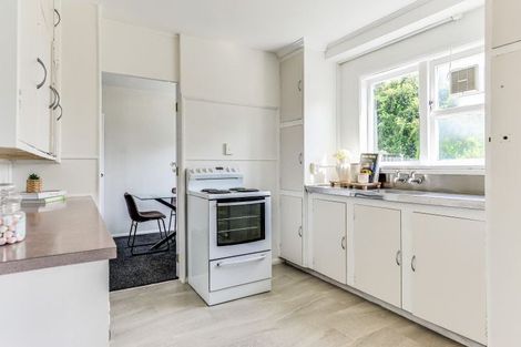 Photo of property in 15 Allenby Street, Bader, Hamilton, 3206