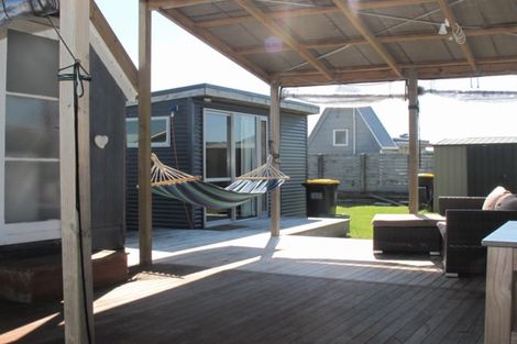 Photo of property in 115 Ngaio Drive, Matarangi, Whitianga, 3592