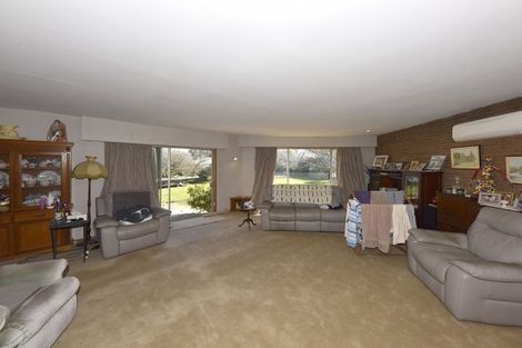 Photo of property in 6 Adrian Place, Shirley, Christchurch, 8061