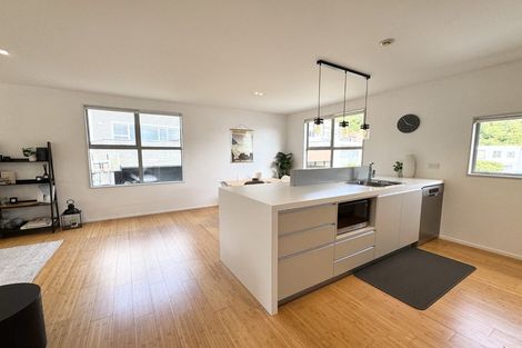 Photo of property in 59 Saddleback Grove, Karori, Wellington, 6012