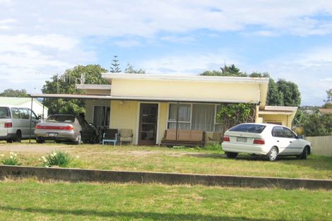 Photo of property in 221 Sylvia Road, Whangamata, 3620
