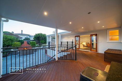 Photo of property in 63 Oakleigh Street, Maungaraki, Lower Hutt, 5010