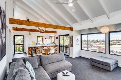 Photo of property in 5 Guys Hill Road, Hospital Hill, Napier, 4110