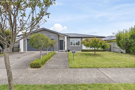 Photo of property in 72 Penetaka Heights, Pyes Pa, Tauranga, 3112