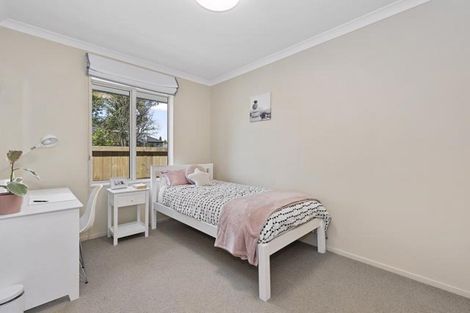 Photo of property in 8 Ravenscourt Place, Huntington, Hamilton, 3210