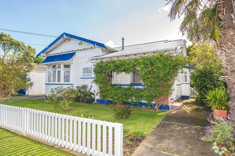 Photo of property in 38 Moana Street, Whanganui East, Whanganui, 4500