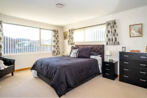 Photo of property in 35 Glenview Terrace, Highfield, Timaru, 7910
