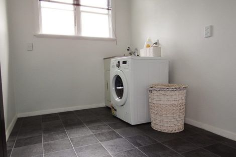 Photo of property in 9 Pembroke Road, Stratford, 4332