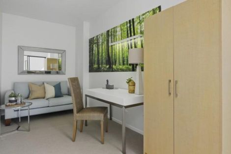 Photo of property in Twin Towers, 302/17 Putney Way, Manukau, Auckland, 2104