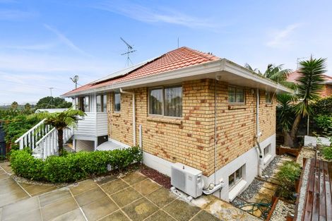 Photo of property in 8 Deborah Hatton Lane, Mount Wellington, Auckland, 1062