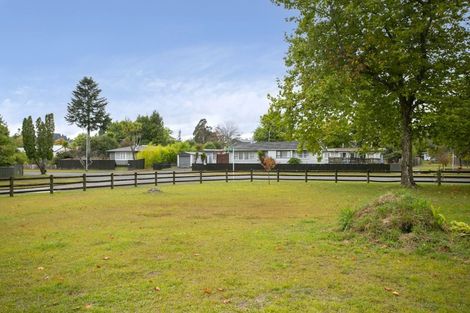 Photo of property in 1 Te Reiti Tamara Grove, Turangi, 3334