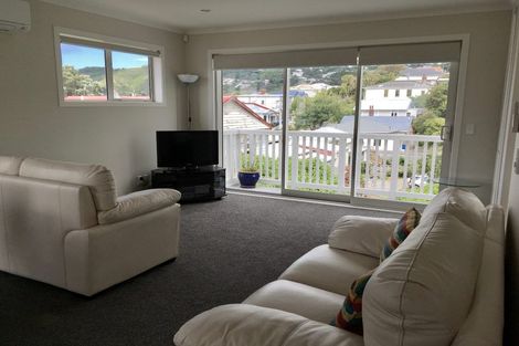 Photo of property in 186a Rintoul Street, Berhampore, Wellington, 6023