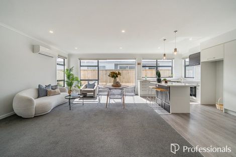 Photo of property in 6 Tarata Lane, Avalon, Lower Hutt, 5011