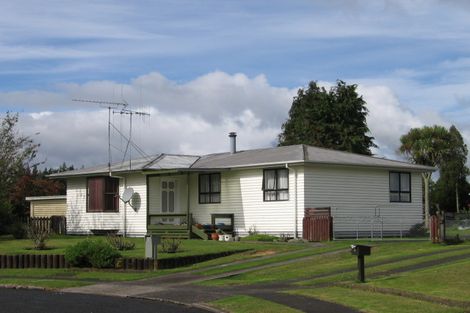 Photo of property in 3 Linton Place, Tokoroa, 3420