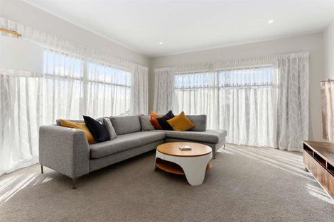 Photo of property in 45 Cilliers Drive, Silverdale, 0932