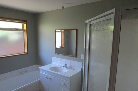 Photo of property in 16a Craven Street, Sockburn, Christchurch, 8042