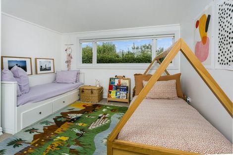 Photo of property in 49b Roland Road, Greenhithe, Auckland, 0632