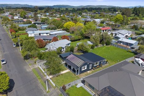 Photo of property in 35 Frederick Street, Carterton, 5713