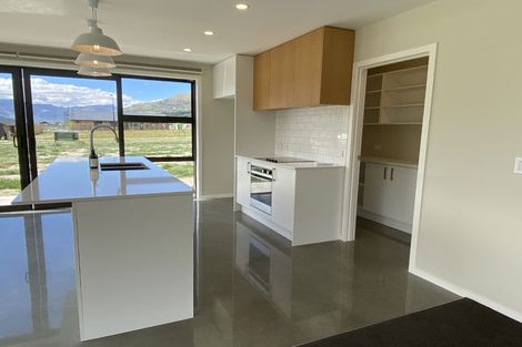 Photo of property in 36 Muster Road, Jacks Point, 9371