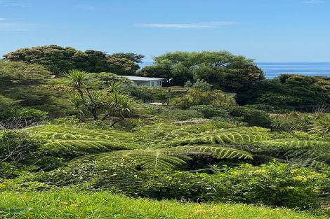 Photo of property in 37 Totara Road, Leigh, 0985