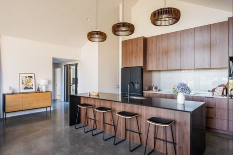 Photo of property in 18 Mason Street, Wanaka, 9305