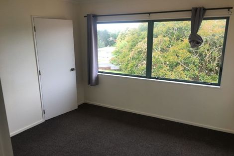 Photo of property in 1/41 Ennis Avenue, Pakuranga Heights, Auckland, 2010