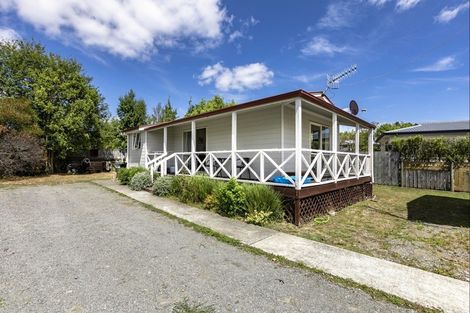 Photo of property in 16 Abbot Avenue, Waipawa, 4210