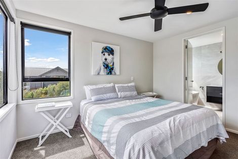 Photo of property in 32 Northcoast Place, Mangawhai Heads, Mangawhai, 0505