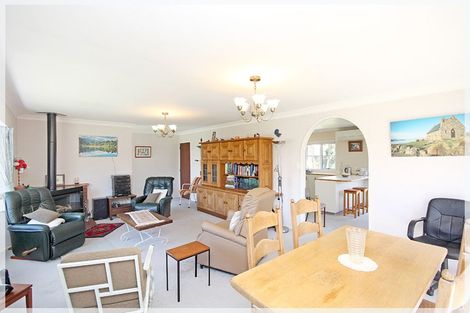 Photo of property in 1 Chrystal Street, Foxton Beach, Foxton, 4815