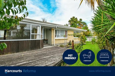 Photo of property in 1/4 Campbell Place, Papakura, 2110