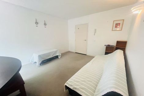 Photo of property in 564f Adelaide Road, Berhampore, Wellington, 6023