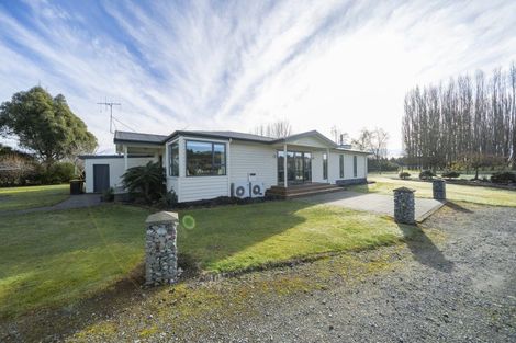 Photo of property in 1127 Te Anau Mossburn Highway, Hillside, Te Anau, 9672