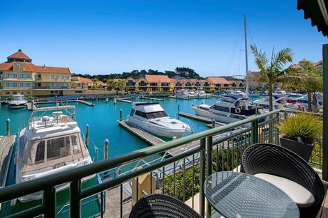 Photo of property in 96 Harbour Village Drive, Gulf Harbour, Whangaparaoa, 0930