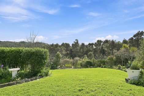 Photo of property in 136 Pinchgut Road, Kaukapakapa, 0873