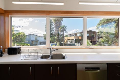 Photo of property in 61 Lorenzen Bay Road, Raglan, 3225