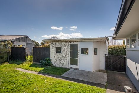Photo of property in 75 Long Melford Road, Awapuni, Palmerston North, 4412
