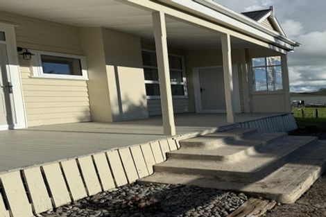 Photo of property in 17 Momona Road, Greenlane, Auckland, 1051