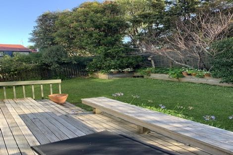 Photo of property in 4/177 Onewa Road, Birkenhead, Auckland, 0626