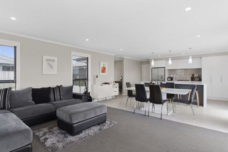 Photo of property in 18c No 2 Road, Te Puke, 3119