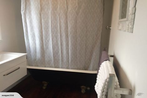 Photo of property in 18 Beach Street, Petone, Lower Hutt, 5012