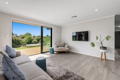 Photo of property in 22 Awatiro Drive, Kaukapakapa, 0871