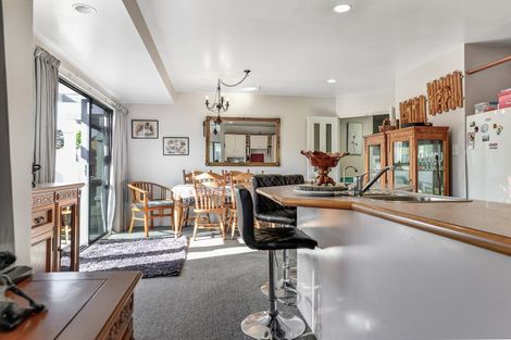 Photo of property in 21 Ayrshire Drive, Grandview Heights, Hamilton, 3200