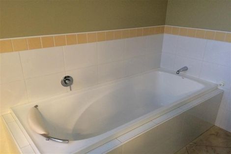 Photo of property in 64a Iles Road, Lynmore, Rotorua, 3010