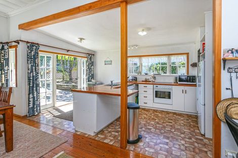 Photo of property in 34 Main Street, Coromandel, 3506