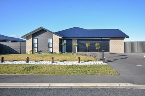 Photo of property in 18 Anderton Crescent, Mosgiel, 9024