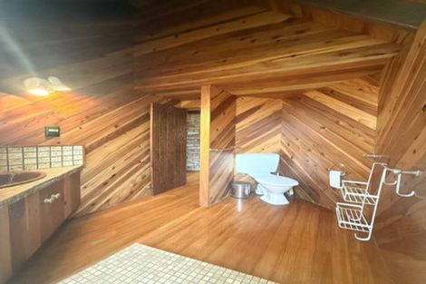 Photo of property in 7b The Esplanade, Eastern Beach, Auckland, 2012